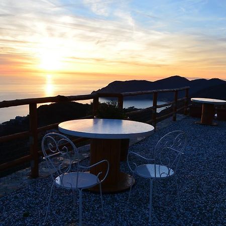 Hotel Cade Ventu Vernazza Exteriér fotografie